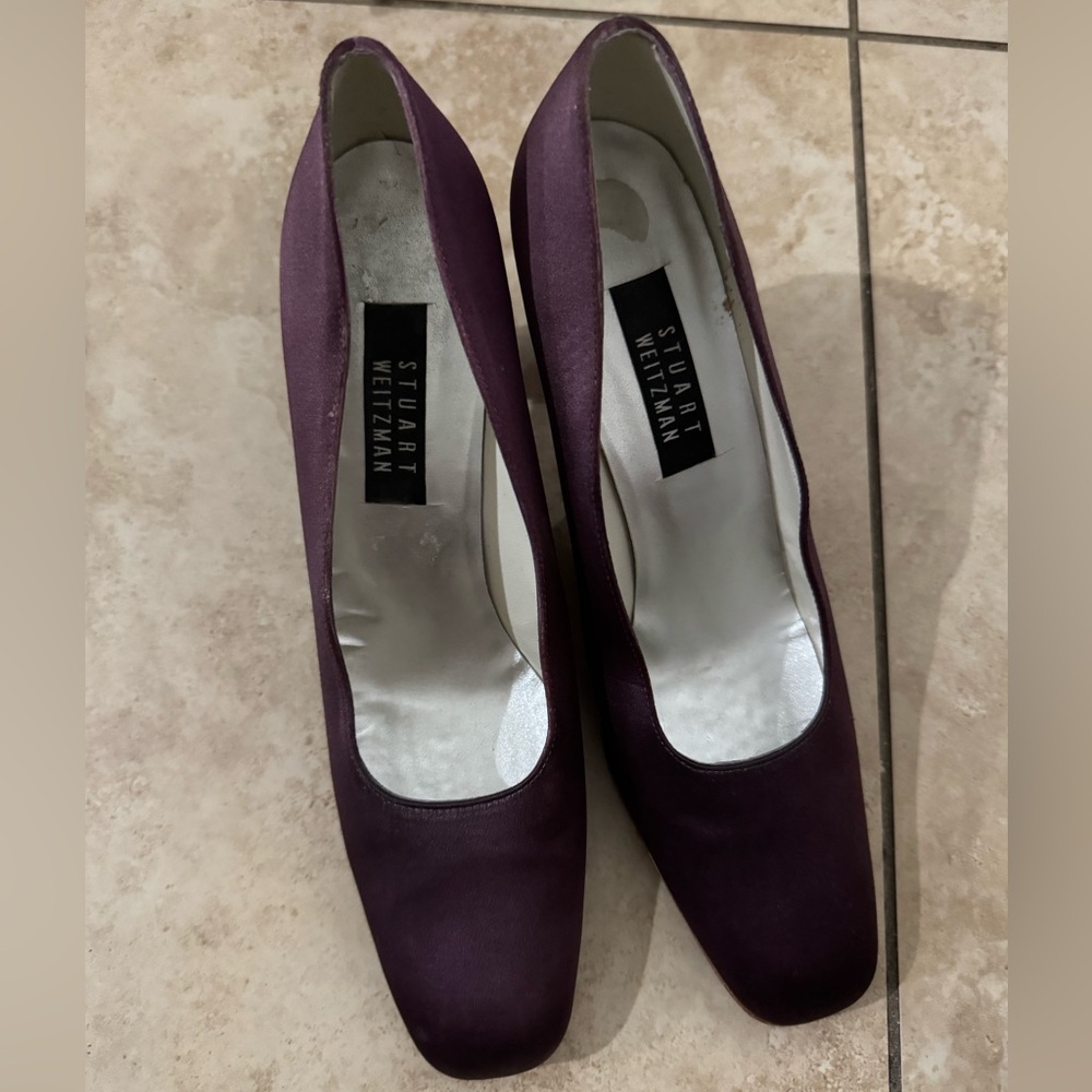 Purple pump with chunky heels